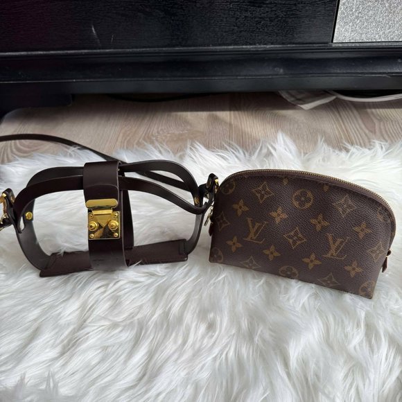 LV Cosmetic Pouch MM Monogram - Picture 5 of 7